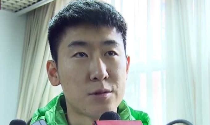 今晚老爷子的表现，不敢说绝对的处变不惊，但也是超乎常人的镇定